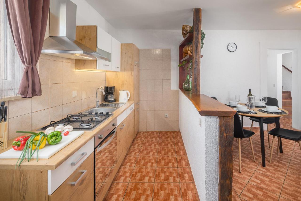 Casa Viktoria With Private Garden And Bbq Villa Kosinozici Dış mekan fotoğraf
