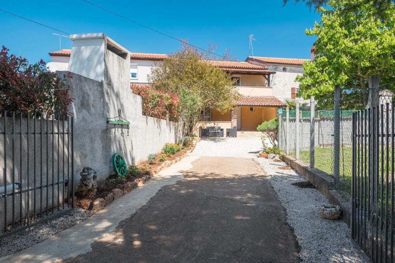 Casa Viktoria With Private Garden And Bbq Villa Kosinozici Dış mekan fotoğraf